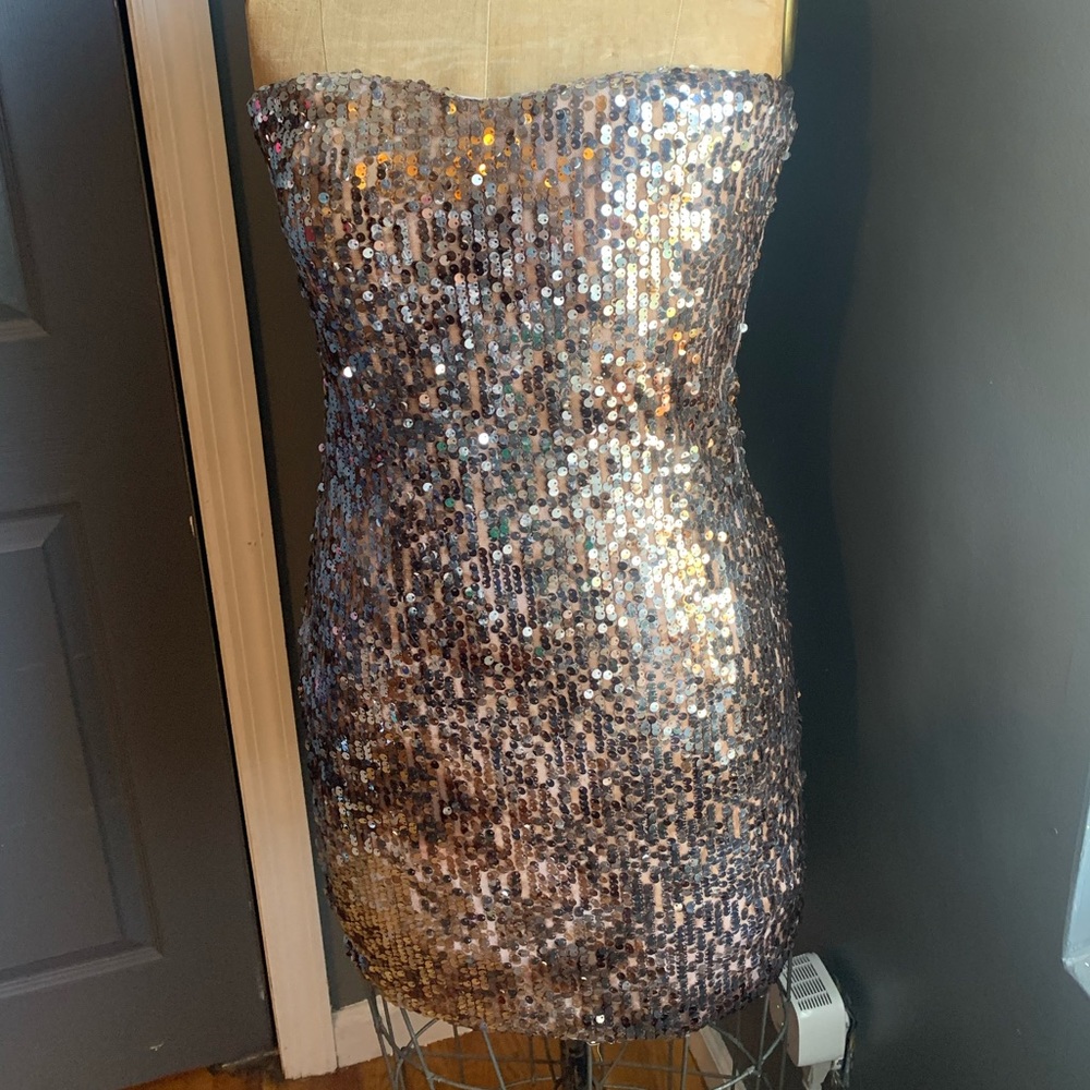 Gold strapless dress